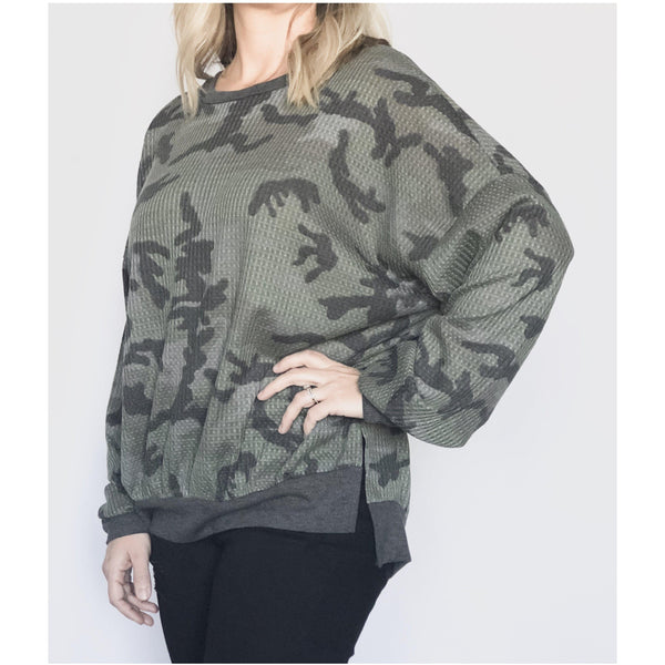 charlie camo pullover - blushberry