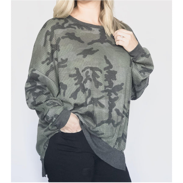 charlie camo pullover - blushberry