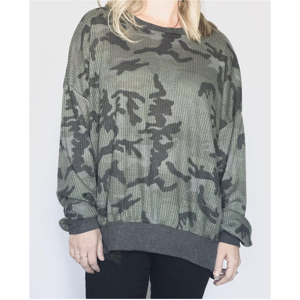 charlie camo pullover - blushberry