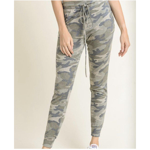 cav camo joggers - blushberry