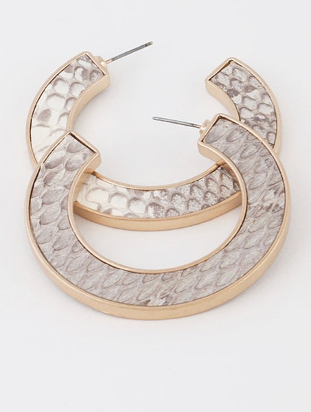 ella snakeskin hoop earrings - taupe